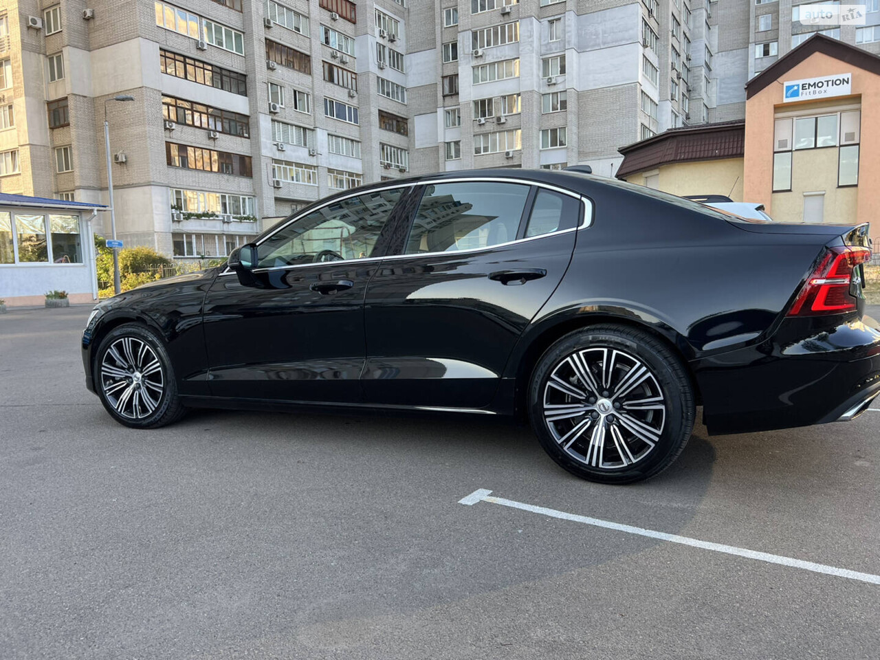 Volvo S60 2019