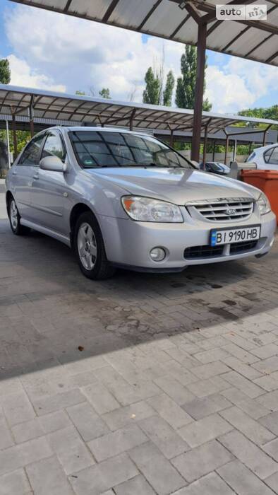 Kia Cerato 2005