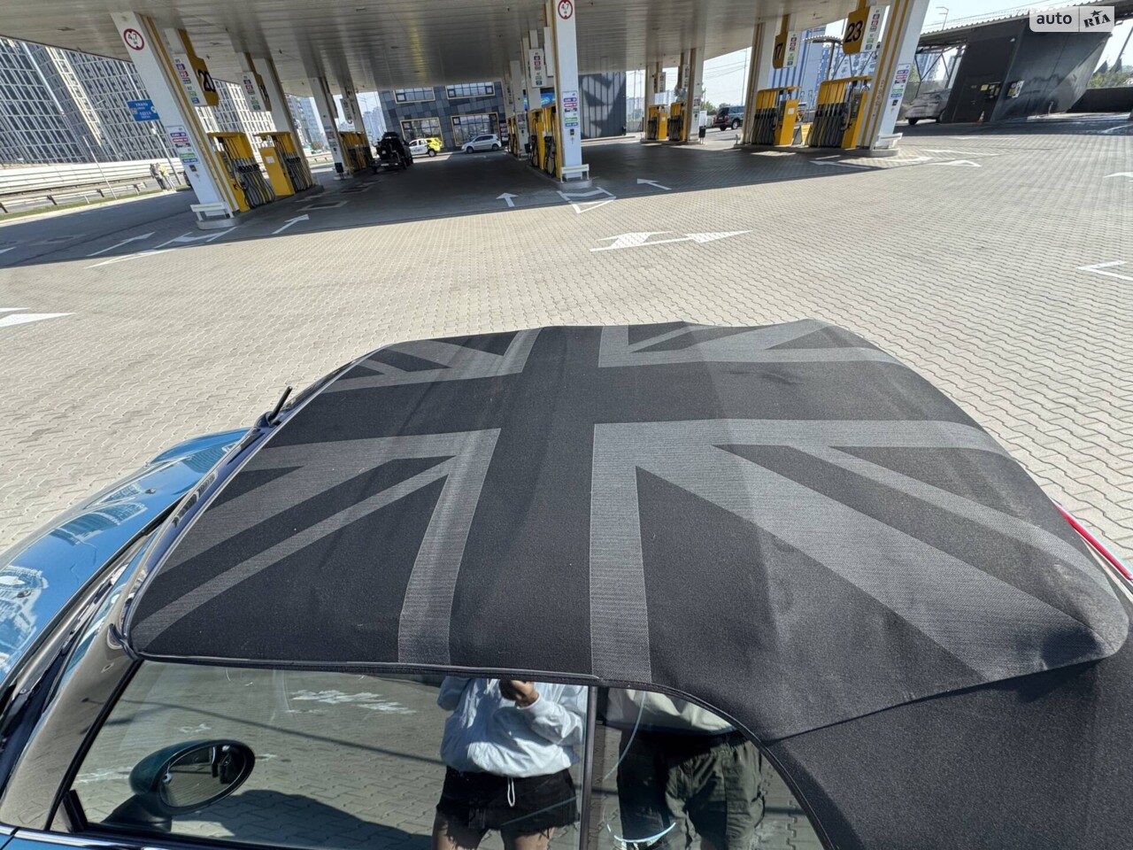 MINI Convertible 2016