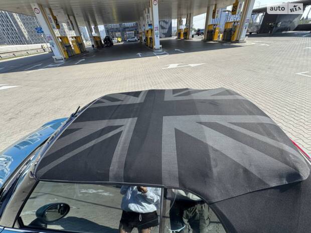 MINI Convertible 2016