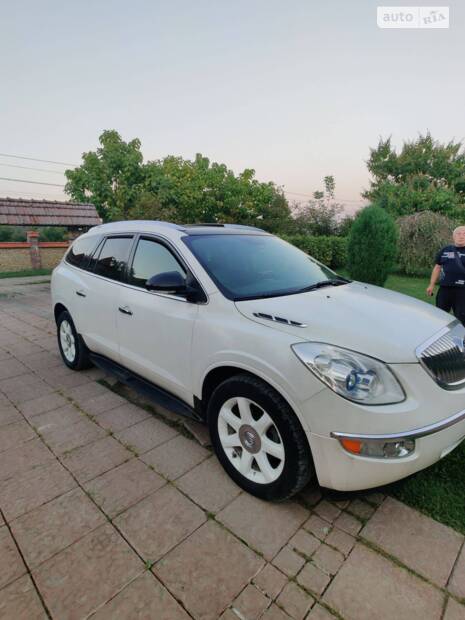 Buick Enclave 2008