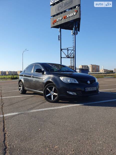 MG 350 2012