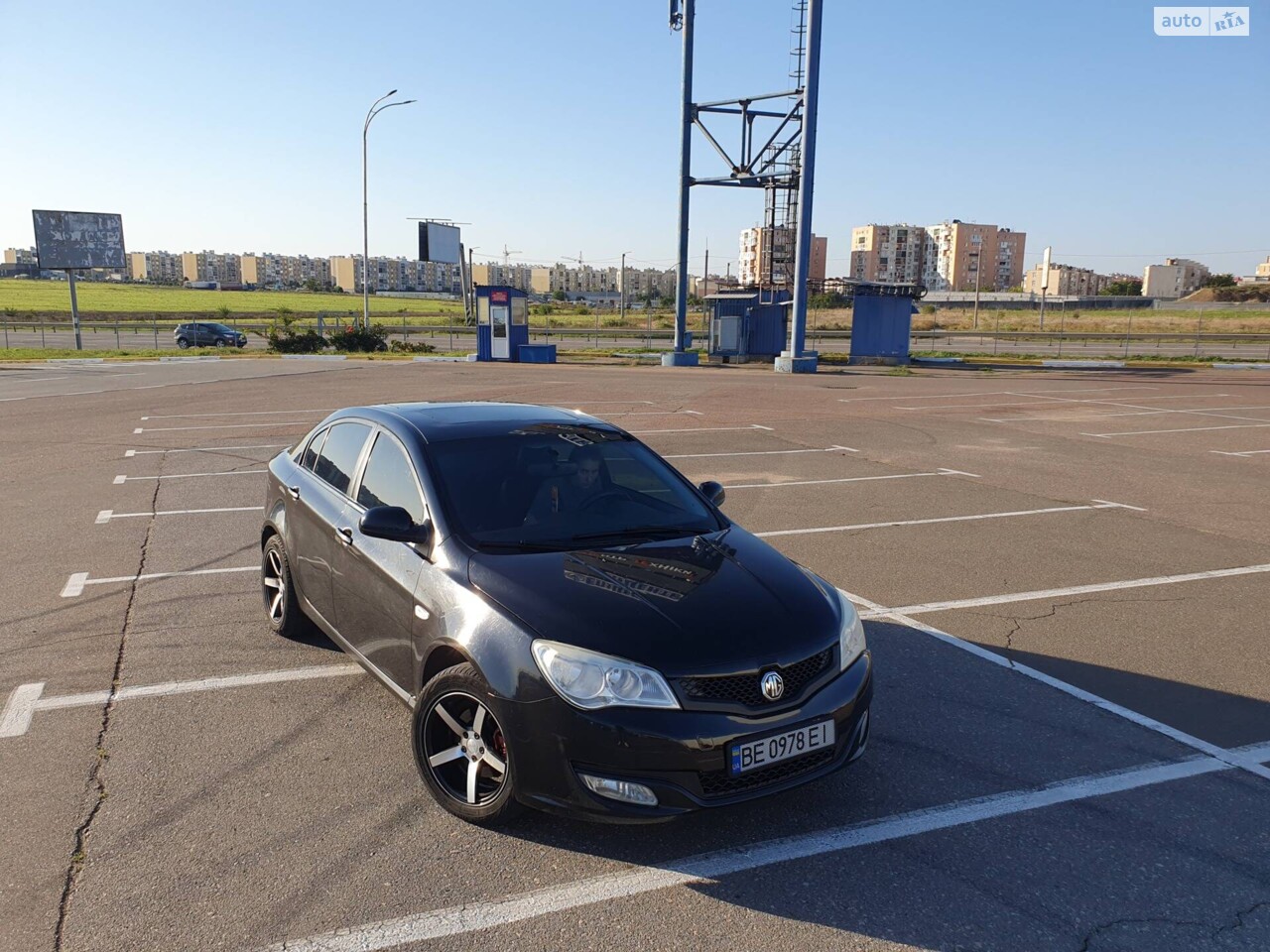 MG 350 2012