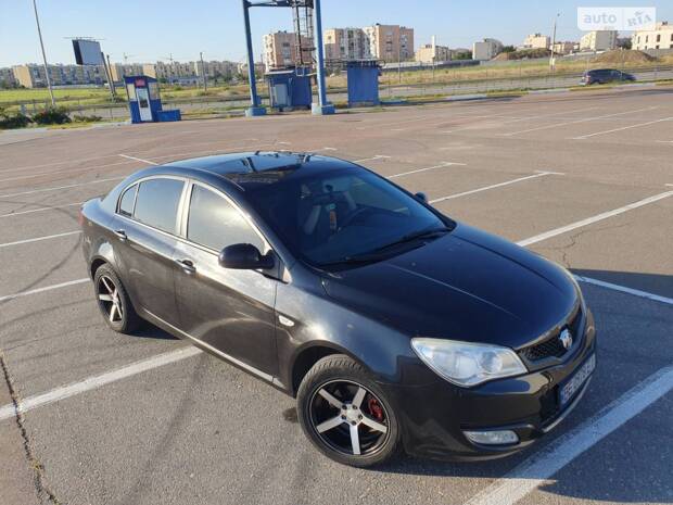 MG 350 2012