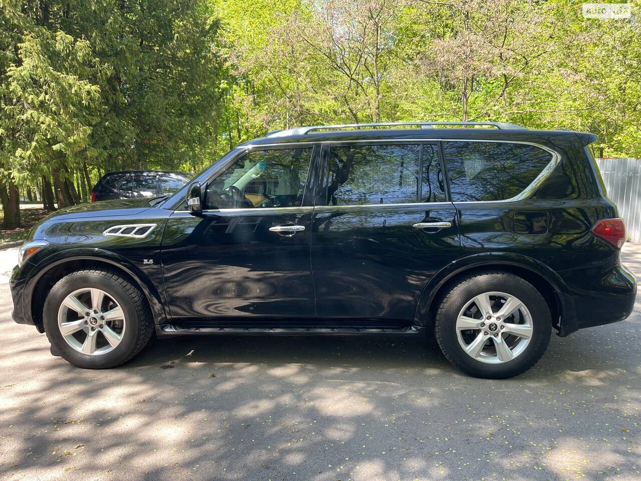 Infiniti QX80 2014
