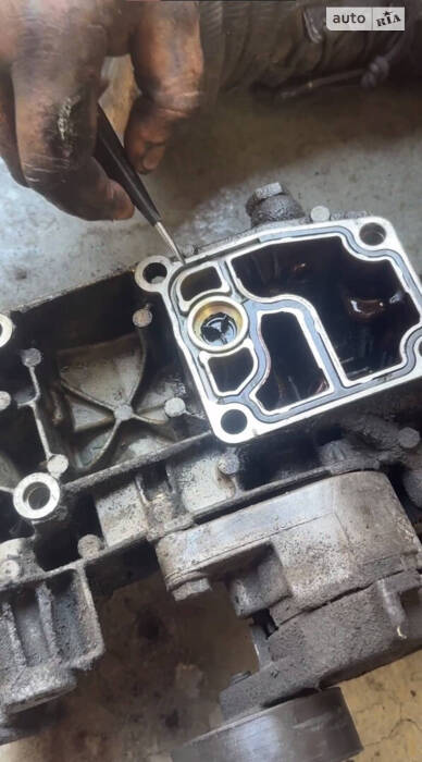Замена прокладки маслянного стакана и мелочей