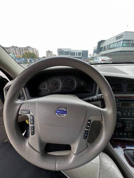 Volvo V70 2006