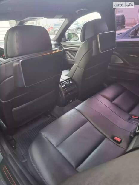 Хімчистка салону