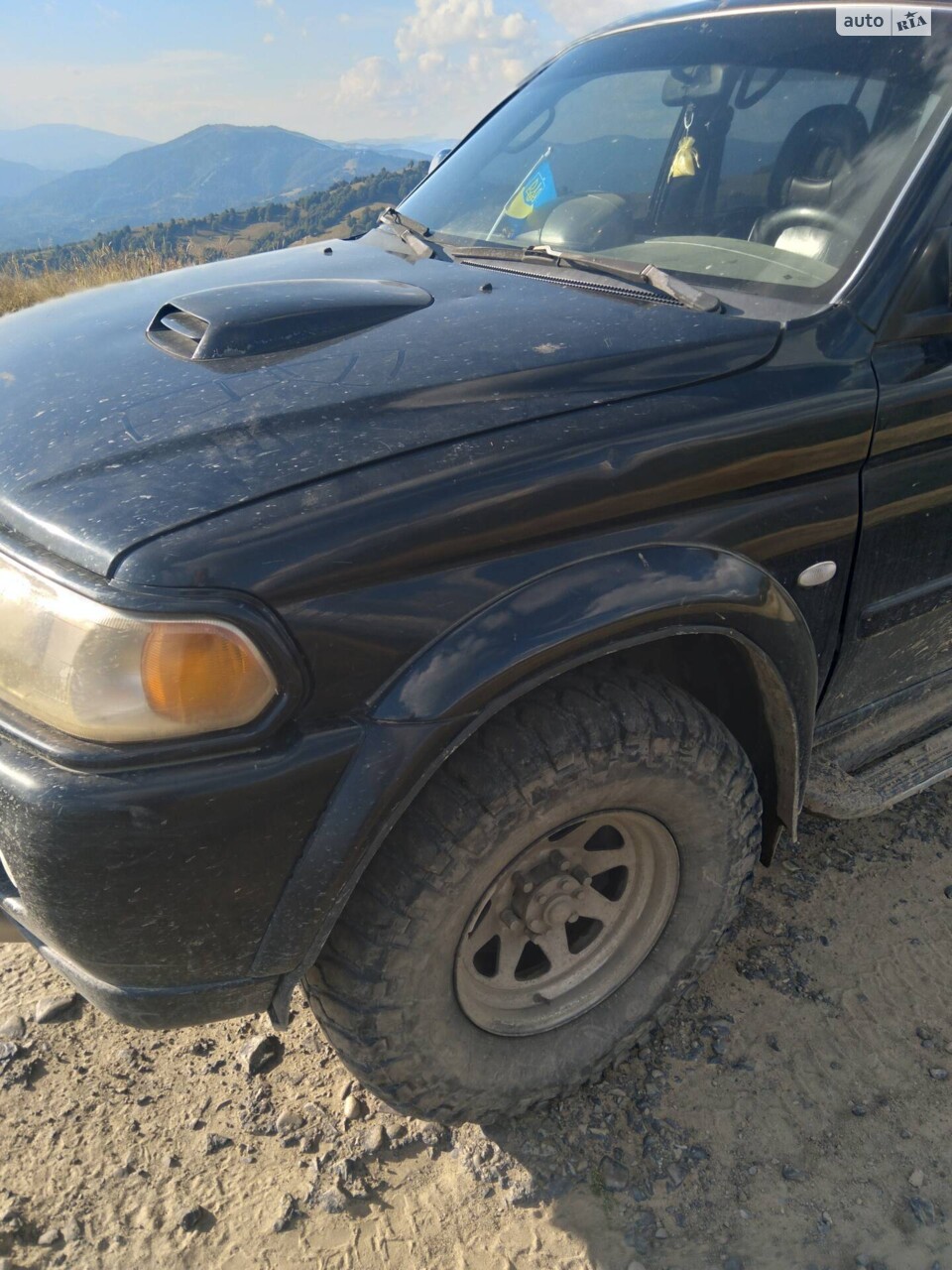 Mitsubishi Pajero Sport 2004