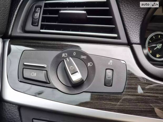 Хімчистка салону