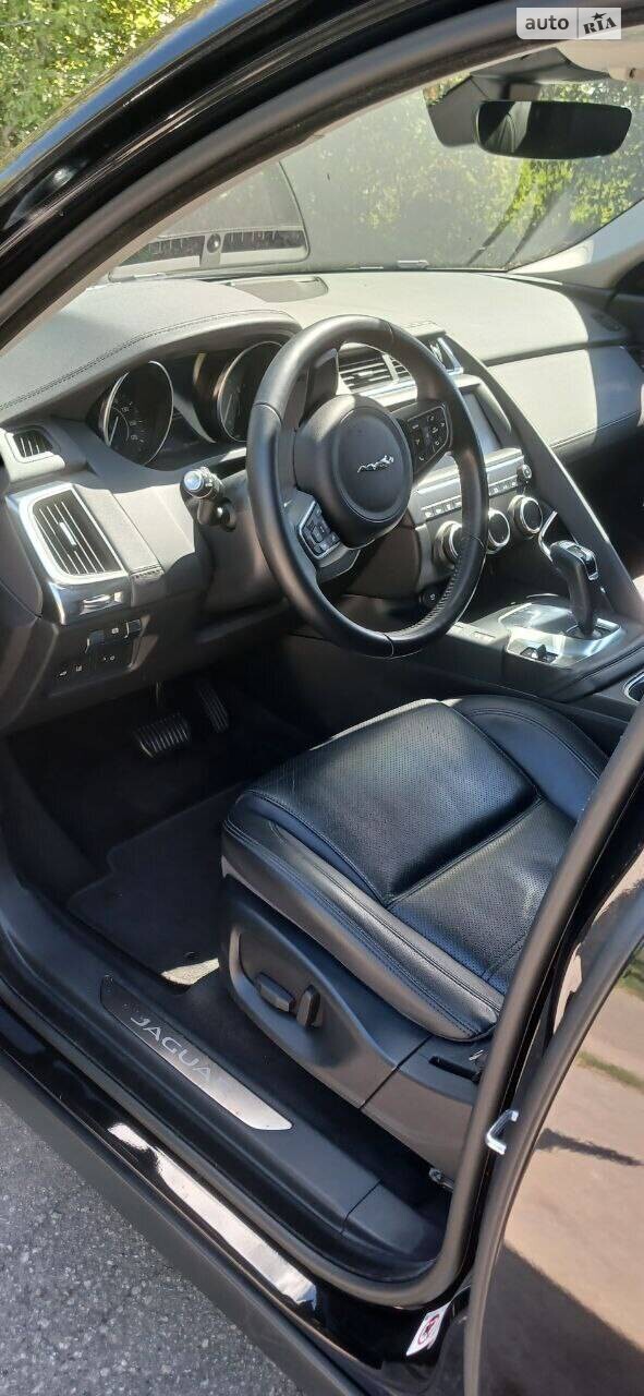 Jaguar E-Pace 2018