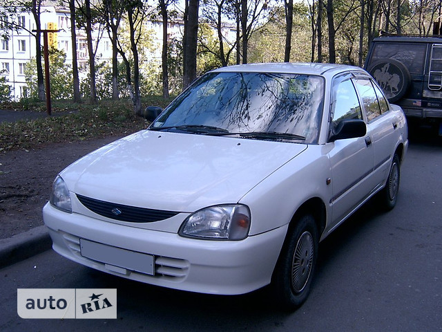 Новые Daihatsu Charade Daihatsu Charade фото 1