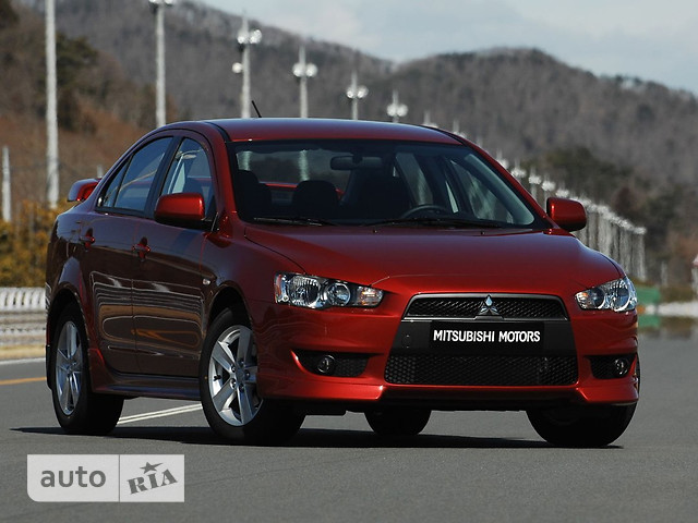 Новые Mitsubishi Lancer Mitsubishi Lancer фото 1