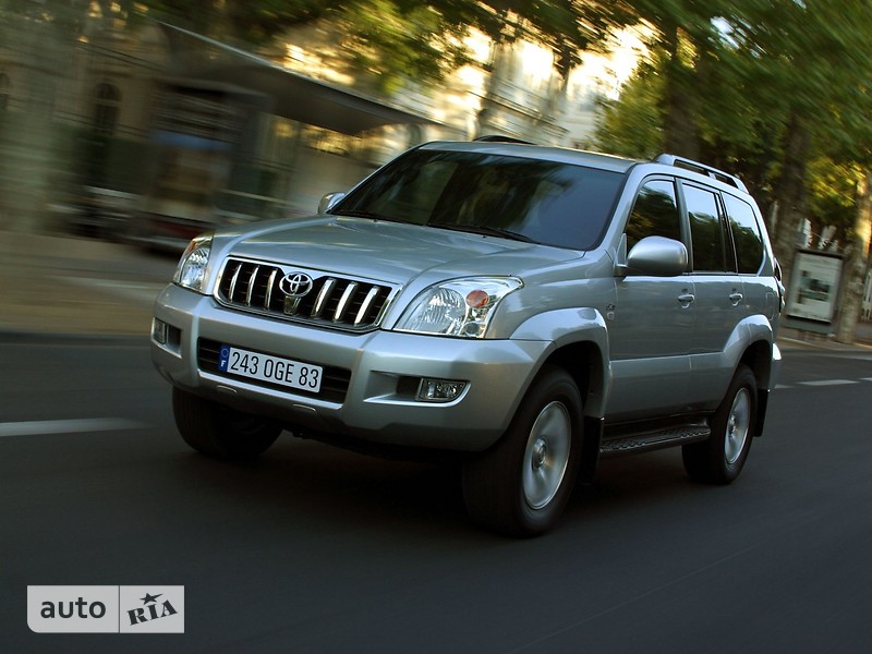 Новые Toyota Land Cruiser Prado Toyota Land Cruiser Prado фото 1