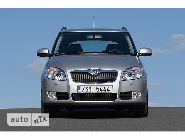 Новые Skoda Fabia Combi Skoda Fabia Combi фото 1