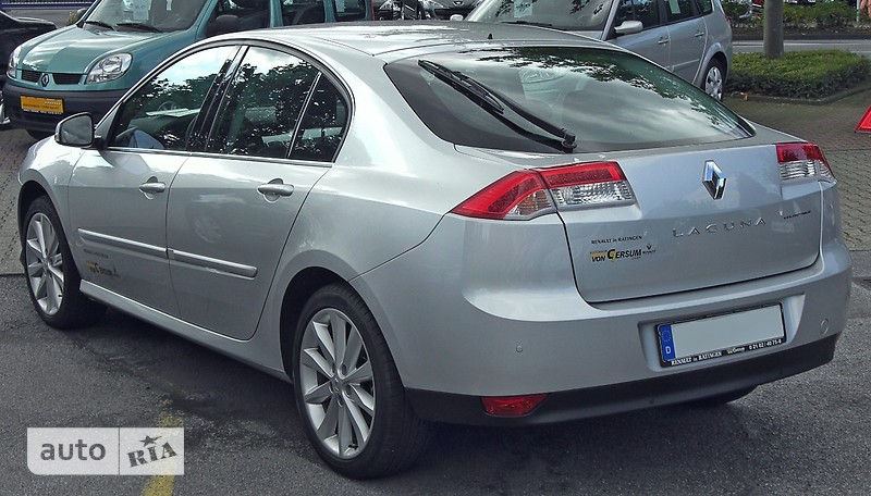 Новые Renault Laguna III Renault Laguna III фото 1