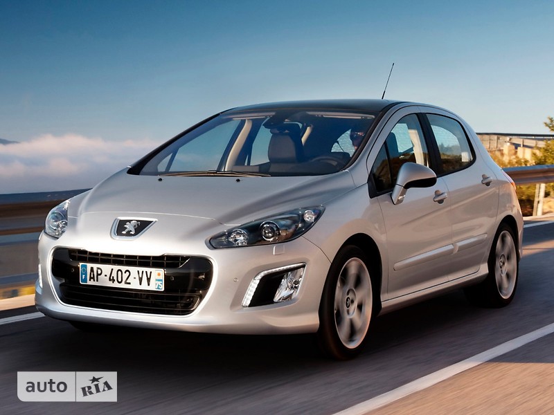 Новые Peugeot 308 Hatchback (5d) Peugeot 308 Hatchback (5d) фото 1