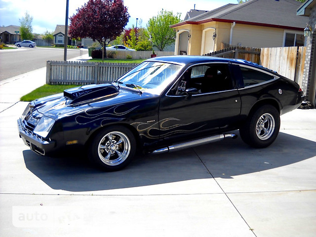 Новые Chevrolet Monza Chevrolet Monza фото 1