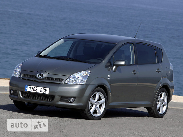 Новые Toyota Corolla Verso Toyota Corolla Verso фото 1