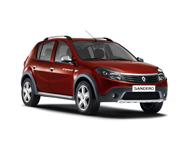 Новые Renault Sandero StepWay Renault Sandero StepWay фото 1