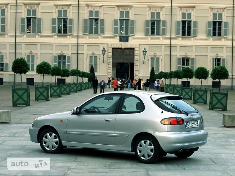 Новые Daewoo Lanos Hatchback Daewoo Lanos Hatchback фото 1