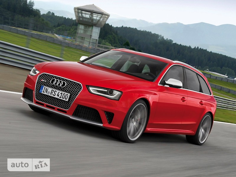 Новые Audi RS 4 Avant Audi RS 4 Avant фото 1