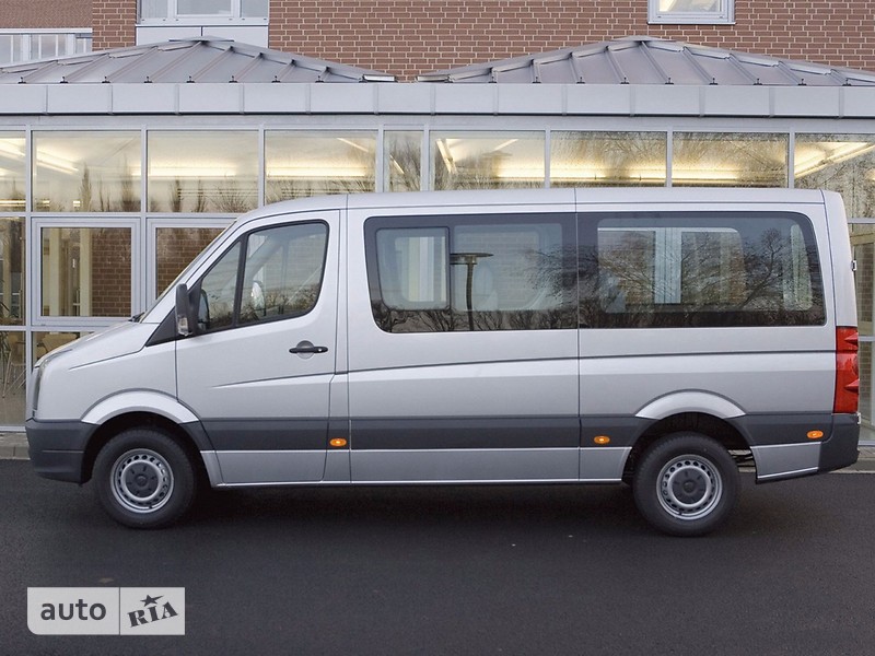 Новые Volkswagen Crafter пасс. Volkswagen Crafter пасс. фото 1