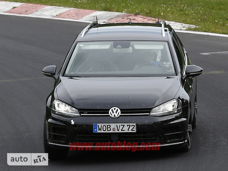 Новые Volkswagen Golf Sportsvan Volkswagen Golf Sportsvan фото 1