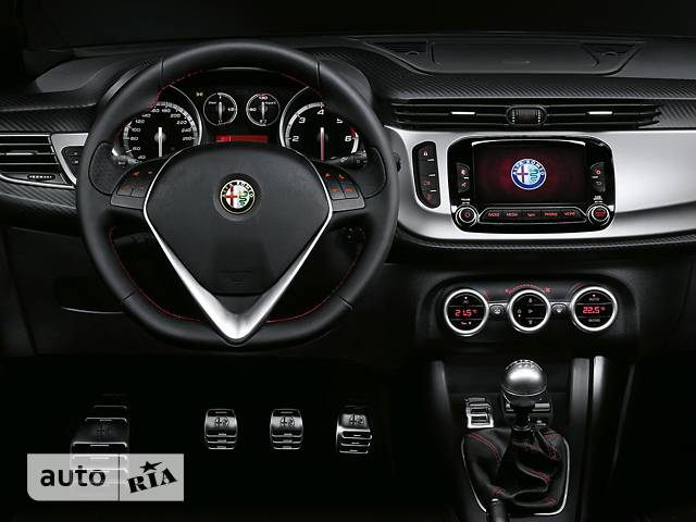 Новые Alfa Romeo Sprint Alfa Romeo Sprint фото 1