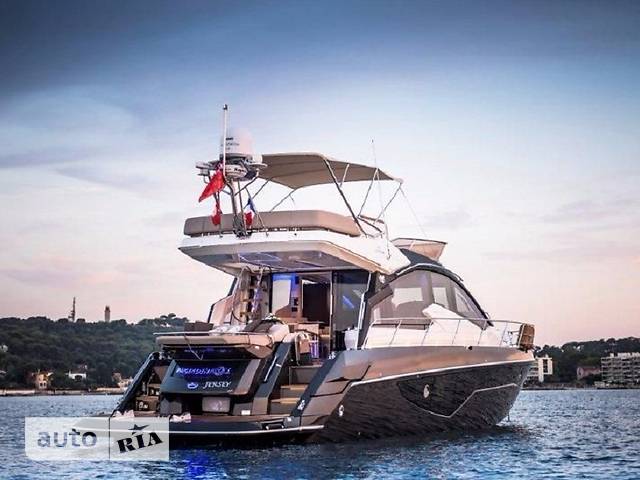 Новые Cranchi Flybridge Cranchi Flybridge фото 1