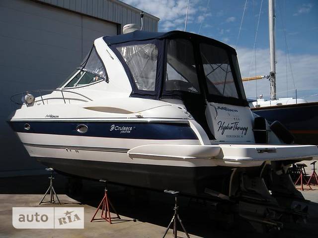 Новые Cruisers Yachts Express Cruisers Yachts Express фото 1