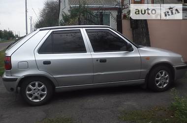 skoda felicia 2000 1.6 серебристый металлик skoda felicia 2000 1.6 серебристый металлик