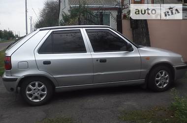 skoda felicia 2000 1.6 серебристый металлик