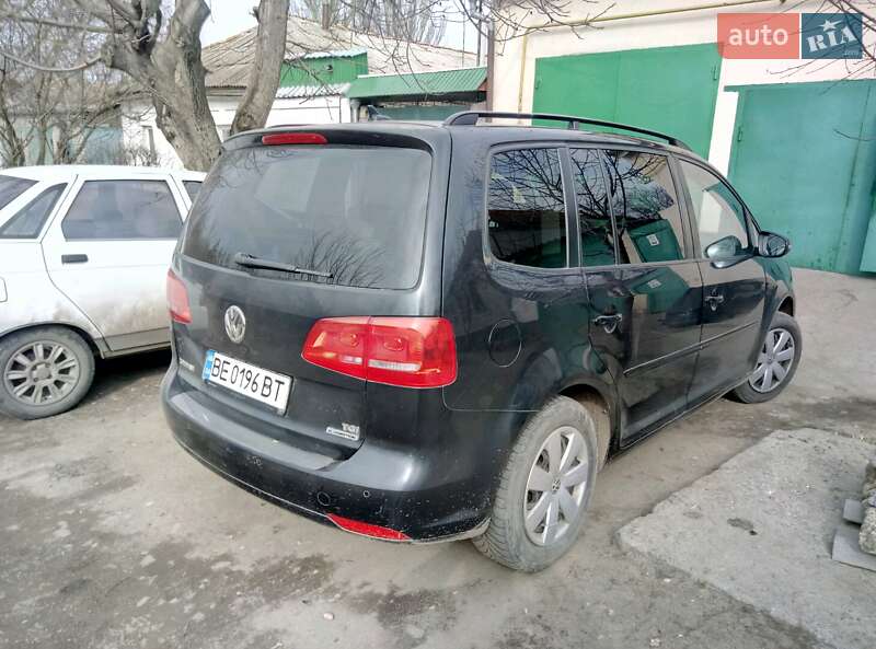 Volkswagen Touran 2014