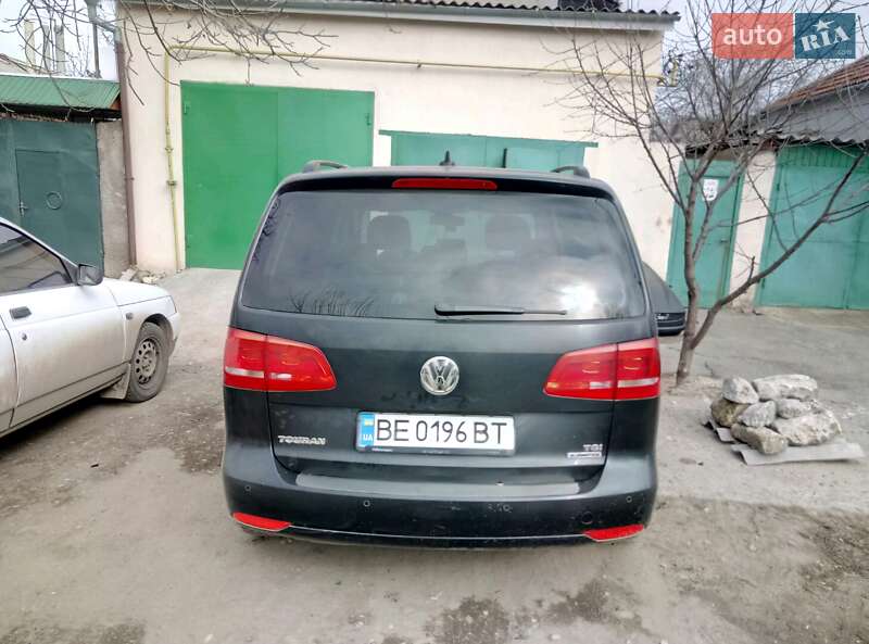 Volkswagen Touran 2014