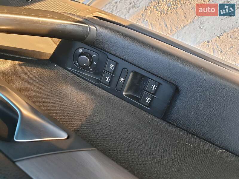 Volkswagen Passat 2012