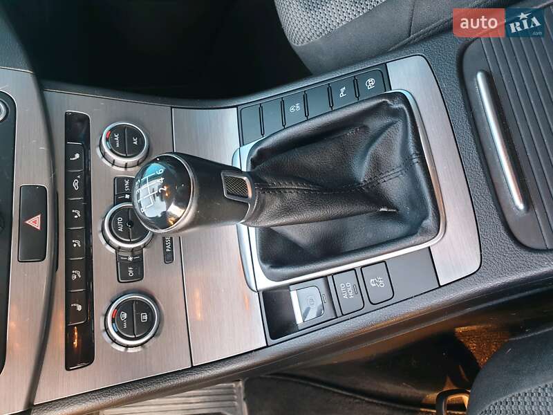 Volkswagen Passat 2012