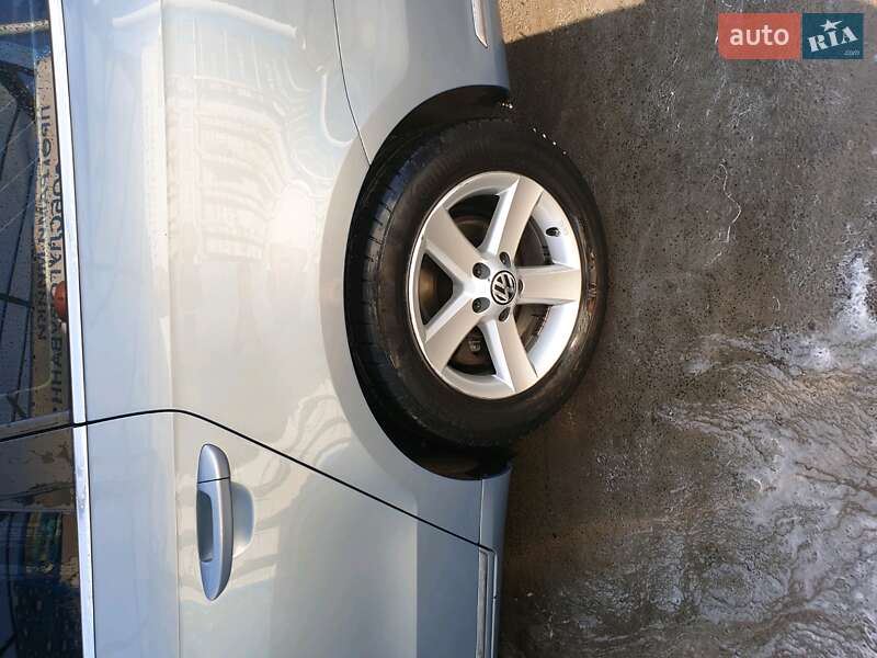 Volkswagen Passat 2012