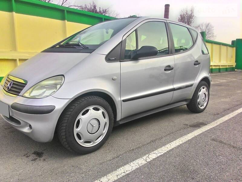 AUTORIA  8   -  160       Mercedes-Benz A 160