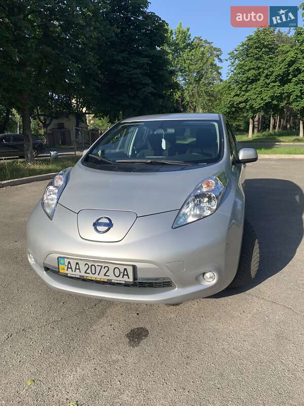 Nissan Leaf 2014