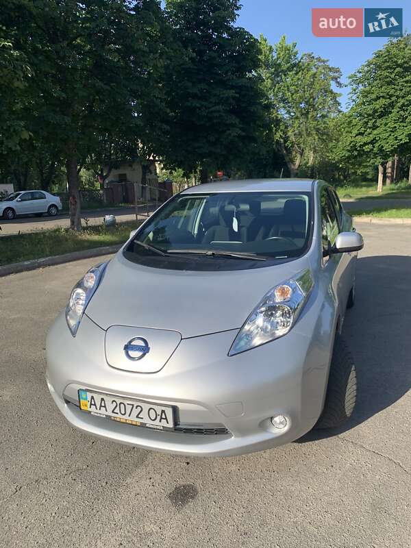 Nissan Leaf 2014
