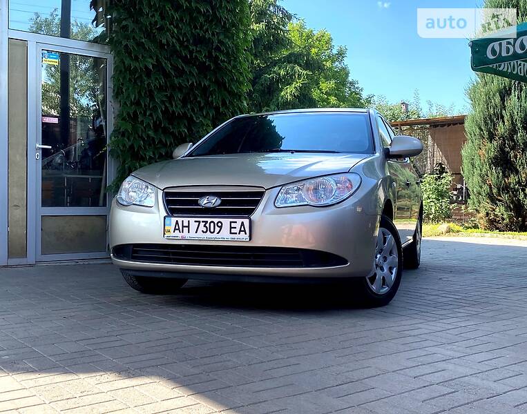 AUTORIA    Hyundai Elantra 2009      