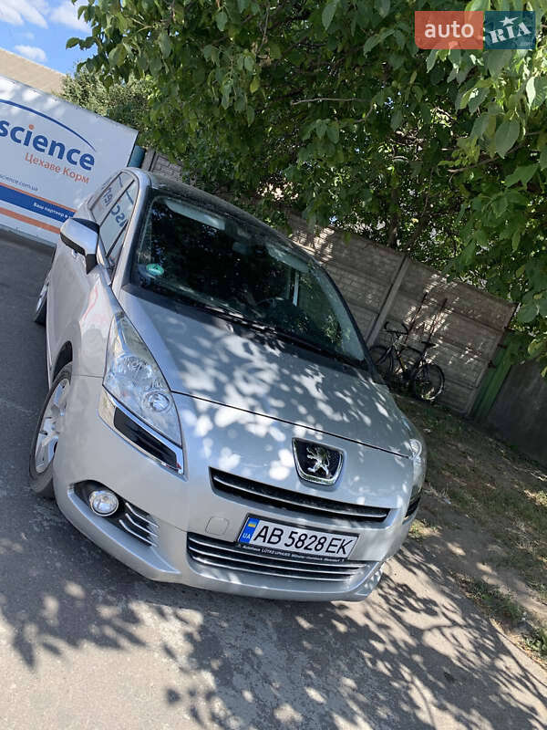 Peugeot-0