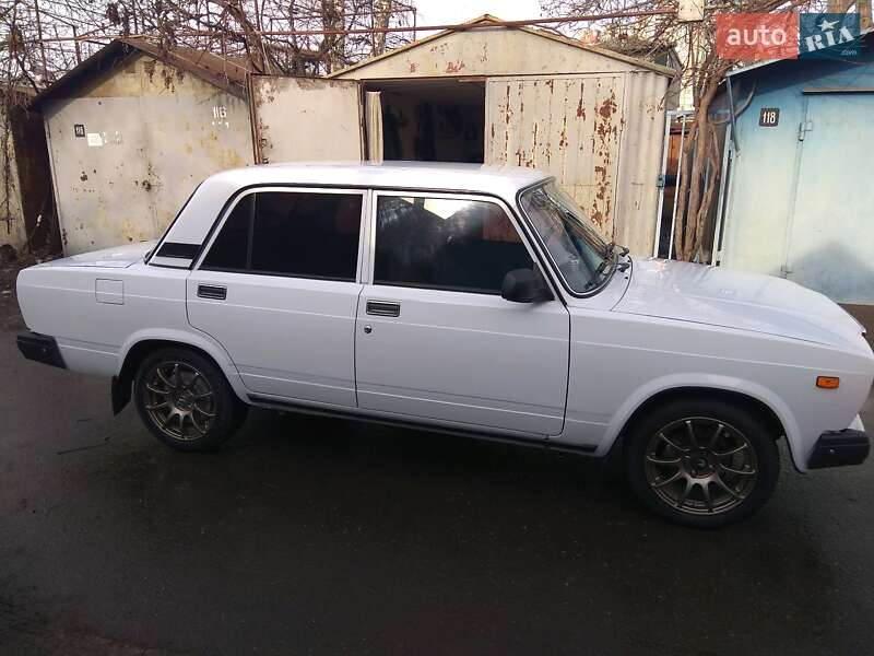 ВАЗ / Lada 2107 2007