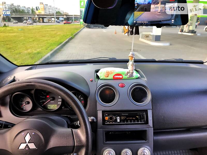 Mitsubishi Colt 2008