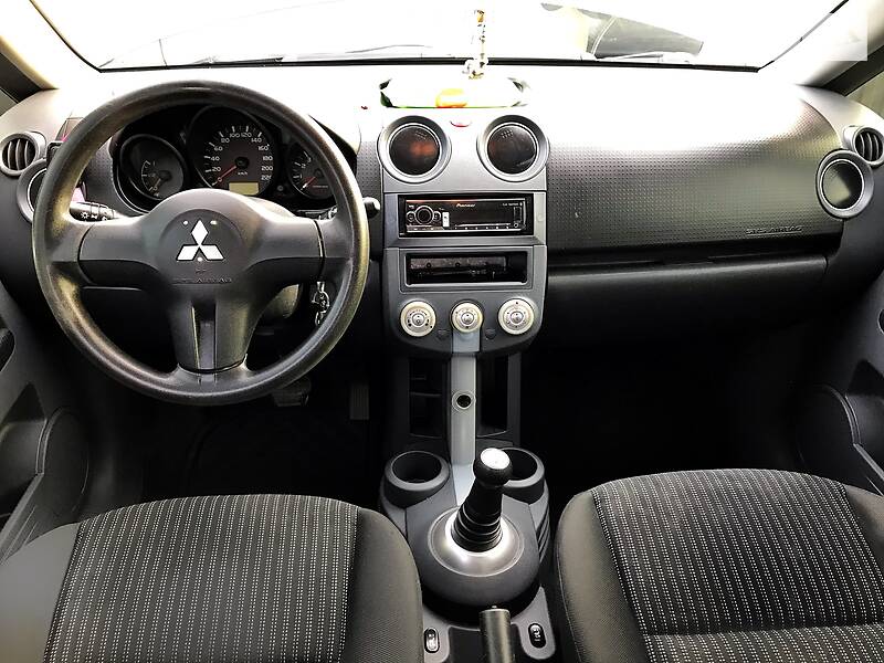 Mitsubishi Colt 2008