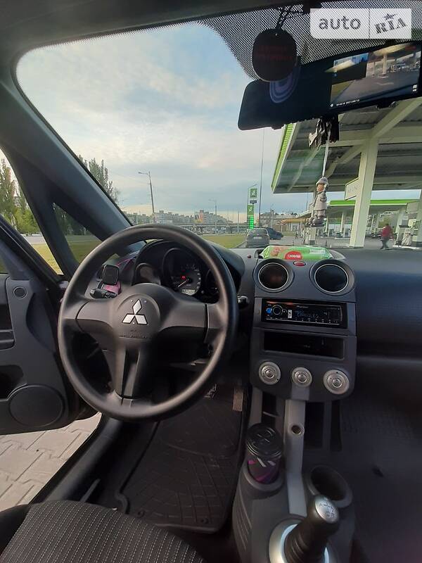 Mitsubishi Colt 2008