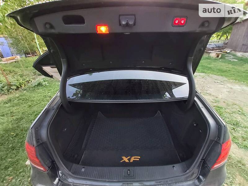 Mercedes-Benz E-Class 2014