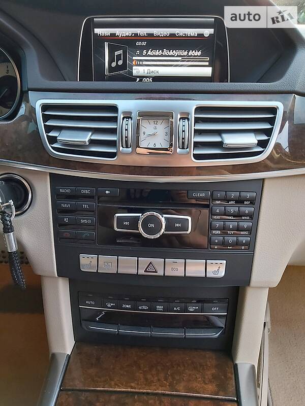 Mercedes-Benz E-Class 2014