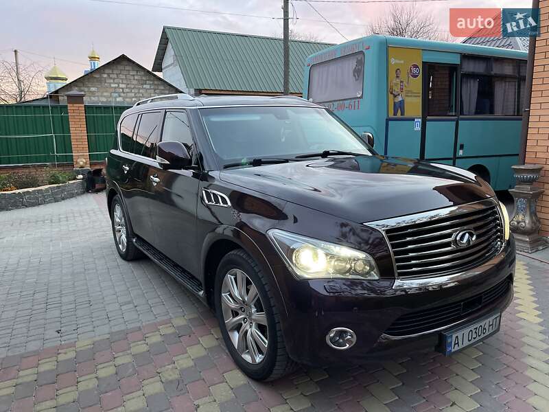 Infiniti QX56 2011